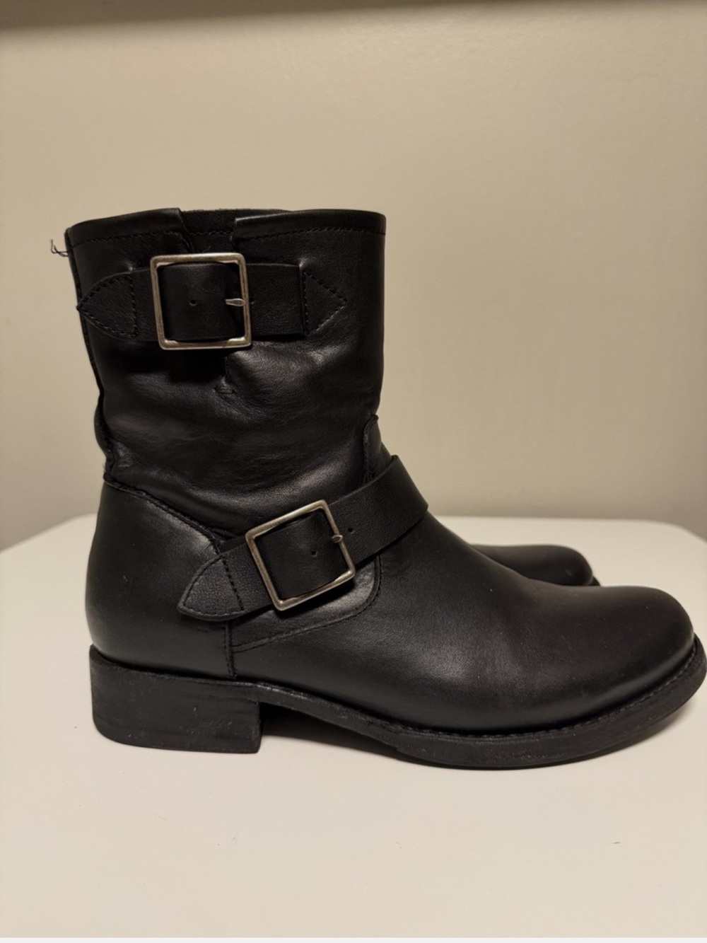 Frye Vicky Engineer Black Leather Boots Women Buckle